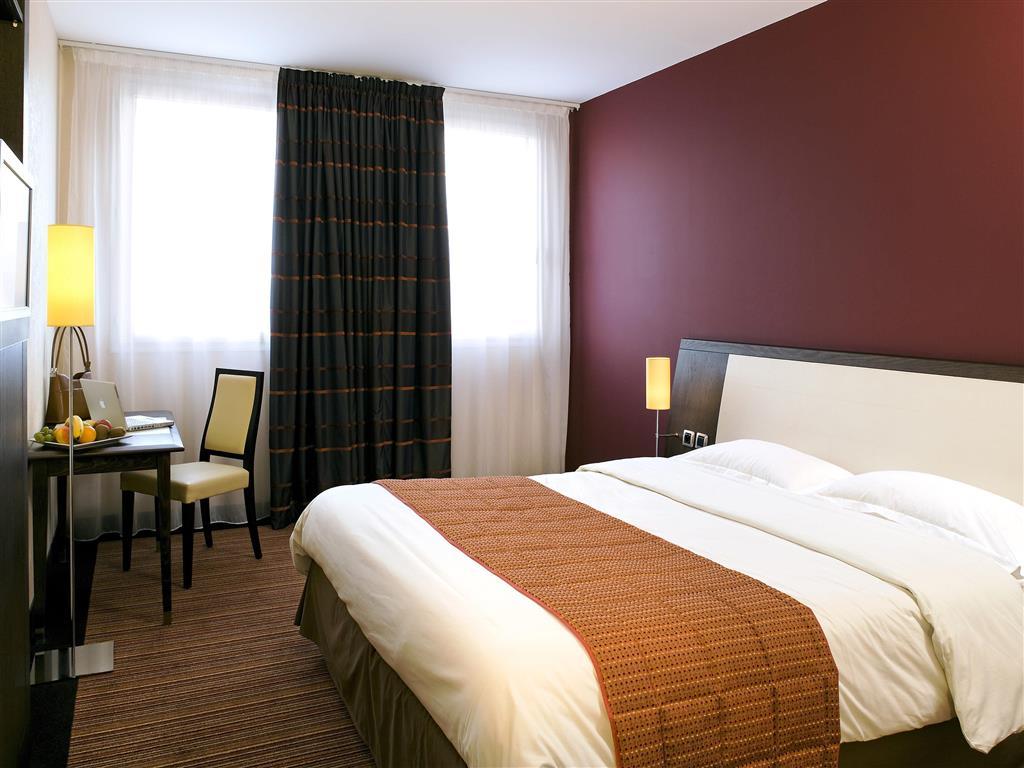 Hotel Mercure Rennes Cesson Exteriör bild