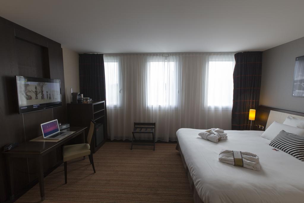 Hotel Mercure Rennes Cesson Rum bild