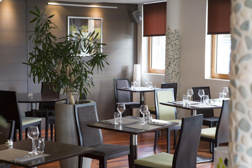 Hotel Mercure Rennes Cesson Exteriör bild